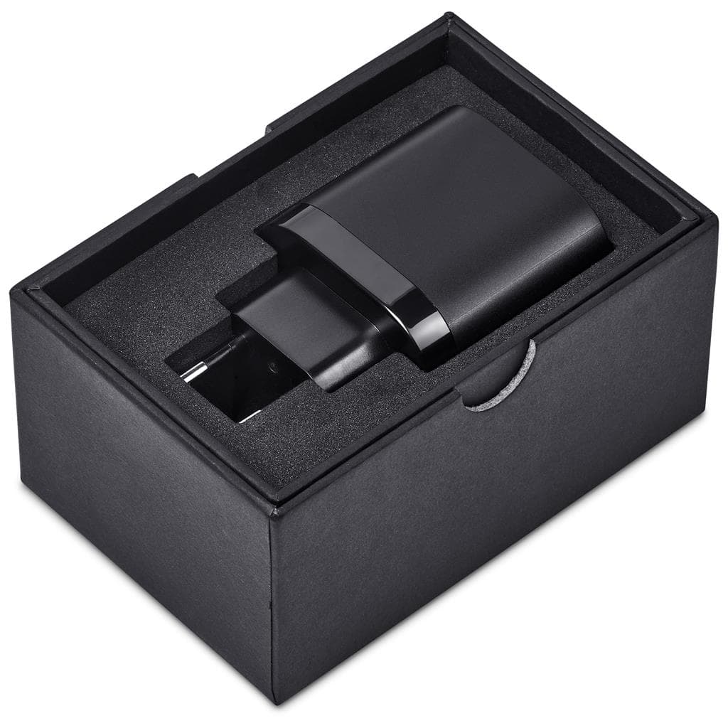 Alex Varga Salazar Fast Charge 65W Power Delivery Wall Charger