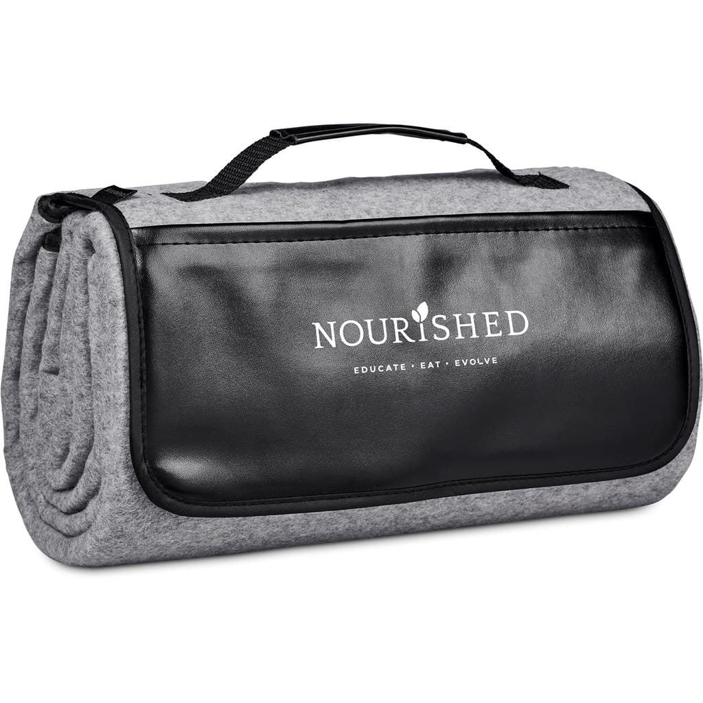 Serendipio Dunes Picnic Blanket